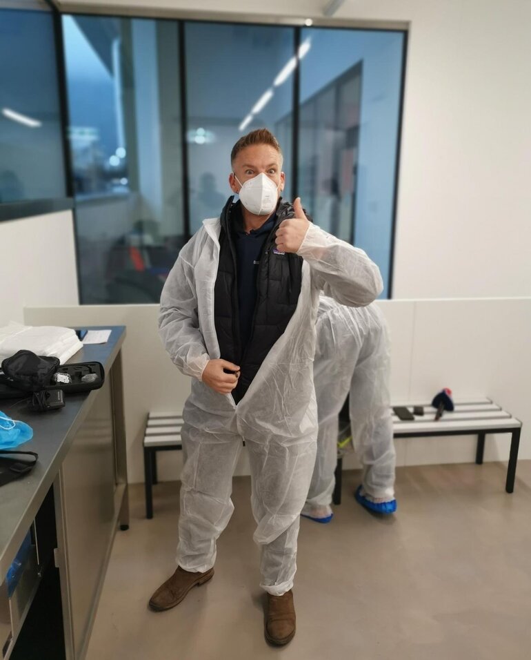 Ö3-Star Andi Knoll packte bei MPREIS mit an